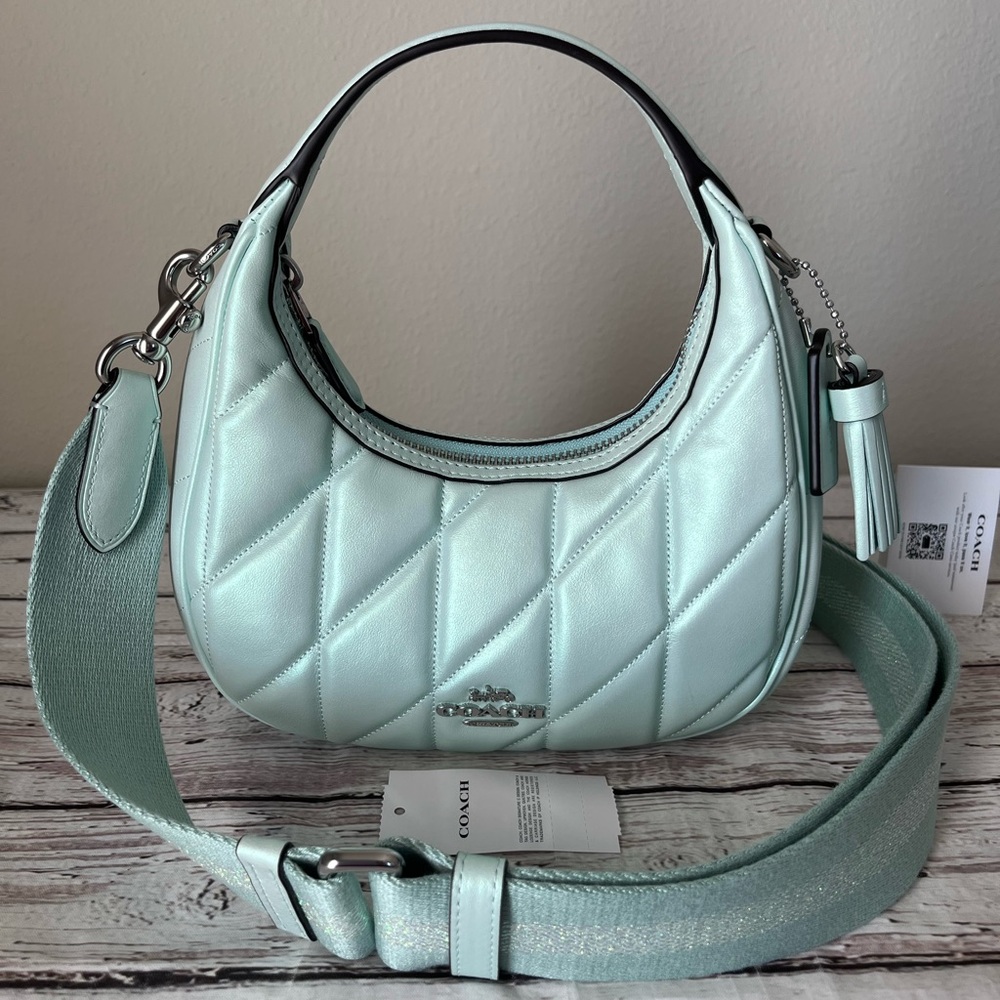 ✅Coach Carmen Mini Crossbody Bag